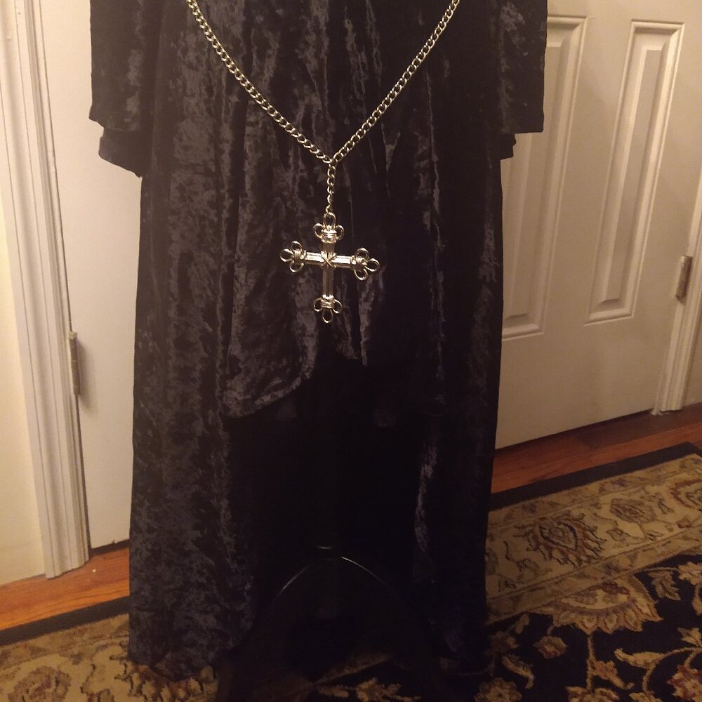 Vintage Crushed Velvet Goth Gown Bell Sleeves Dramatic Cross Chain Small EUC - Picture 13 of 15